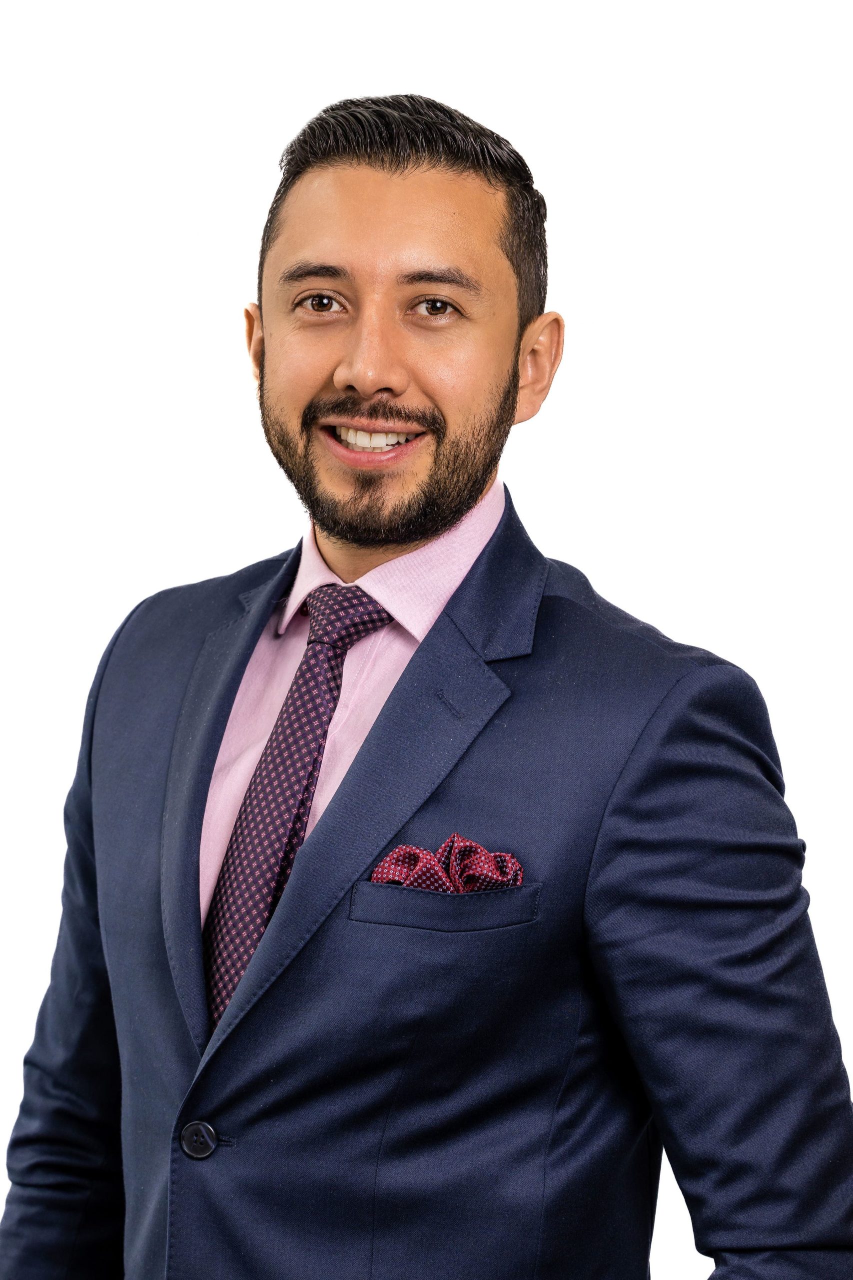 CARLOS HERNÁNDEZ